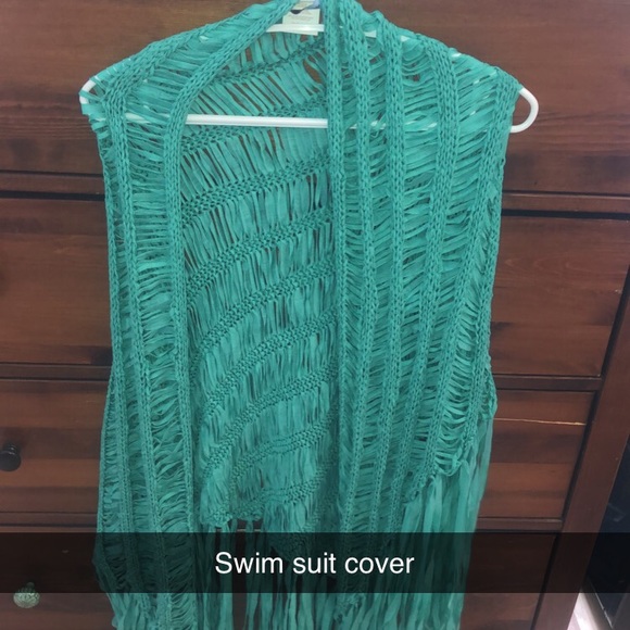 Clothes - Picture 5 of 11